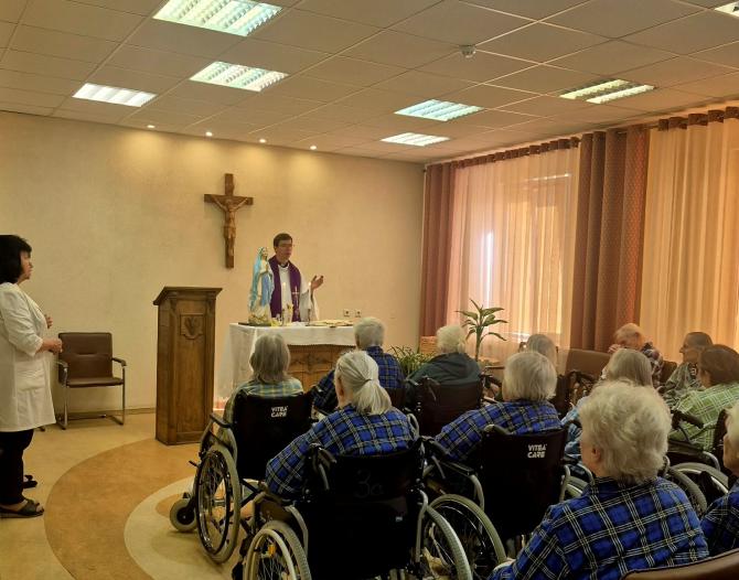 Šv. mišios Velykų belaukiant 